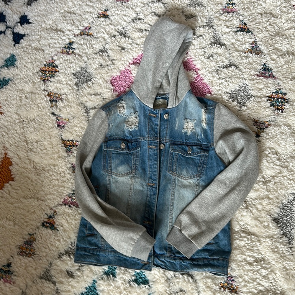 Jean/ Hoodie